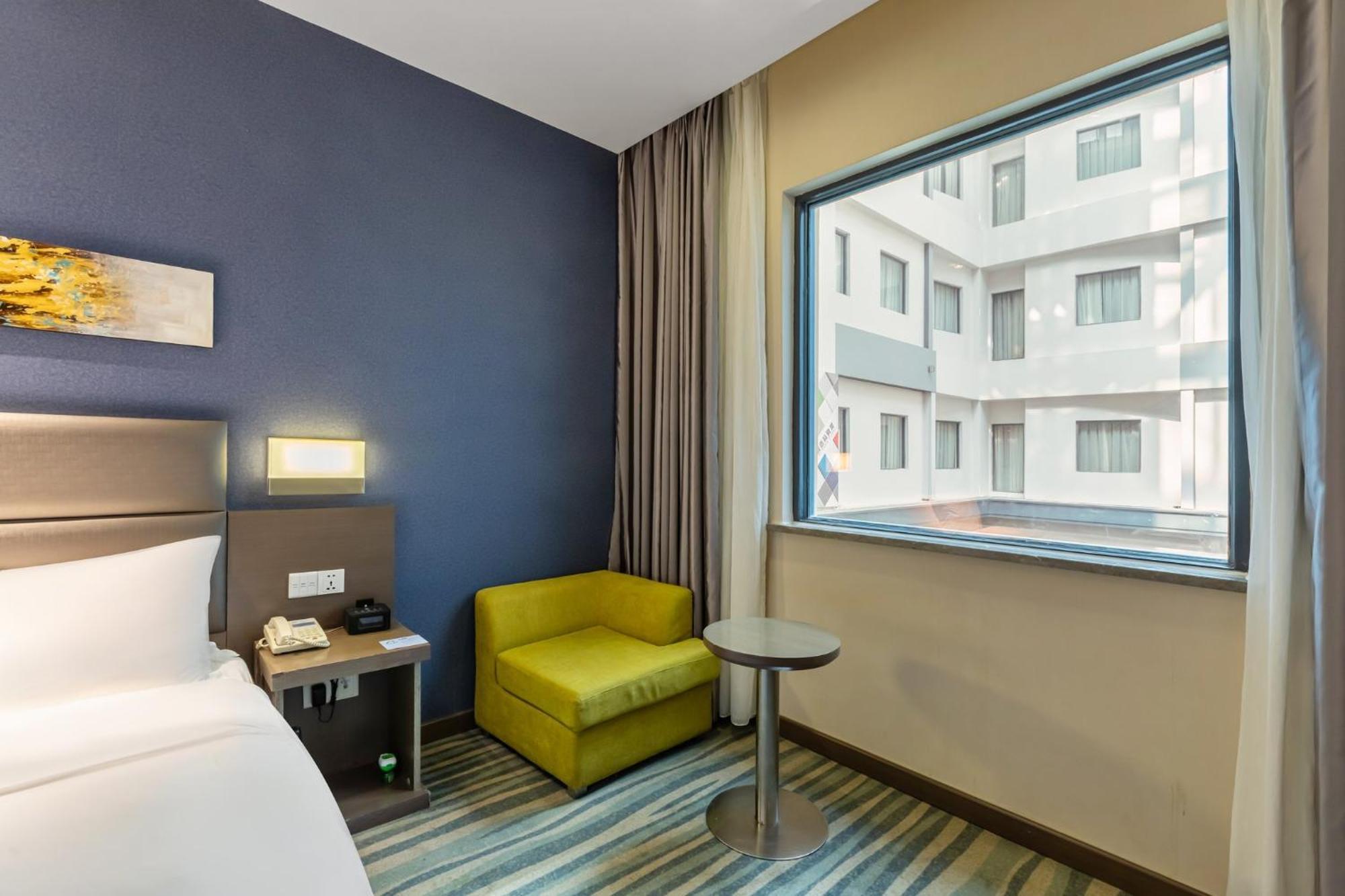 Holiday Inn Express Shenyang North Station By Ihg Zewnętrze zdjęcie