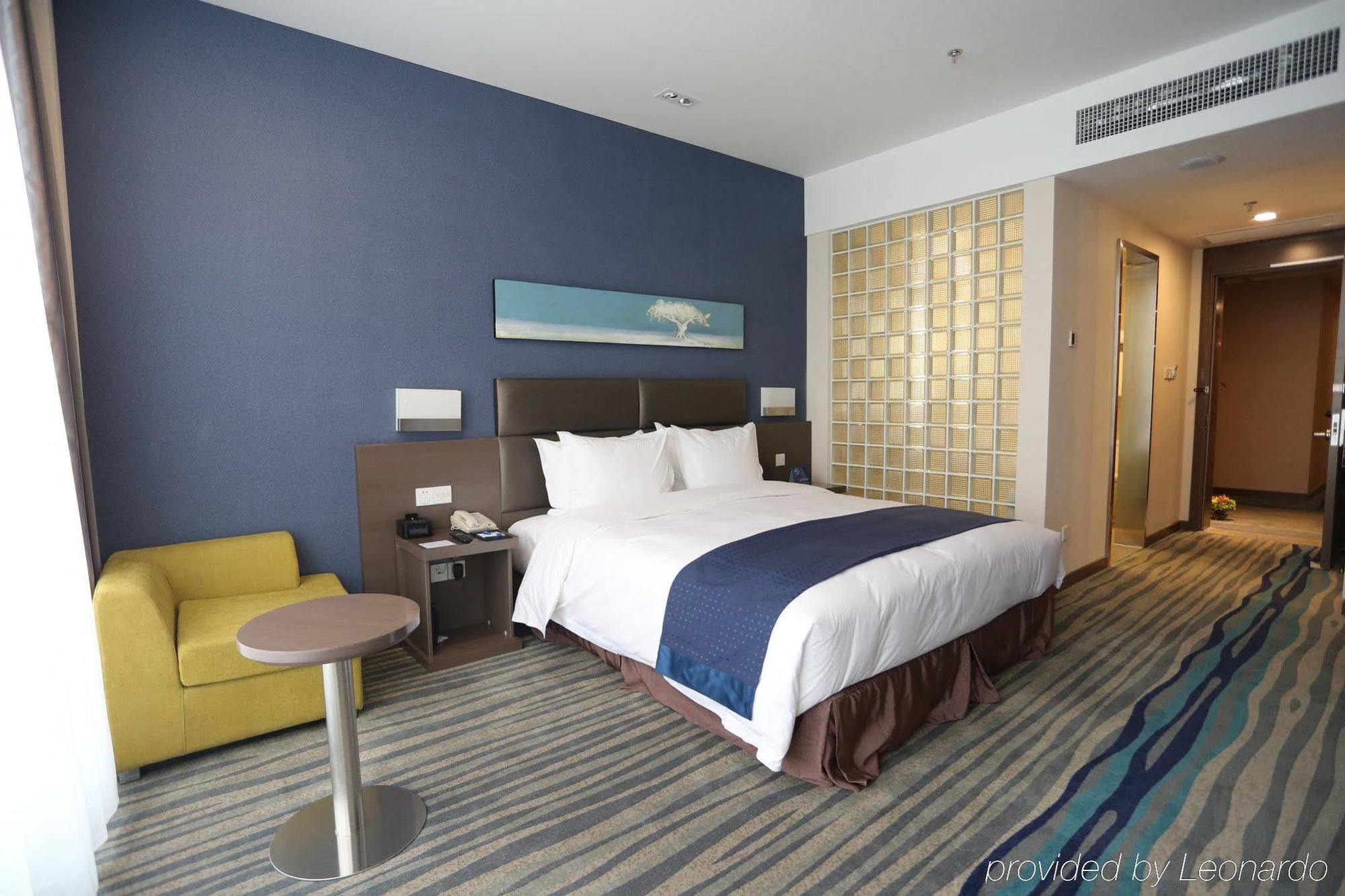 Holiday Inn Express Shenyang North Station By Ihg Zewnętrze zdjęcie